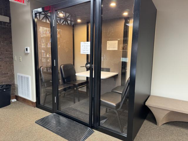 Bronson Branch Quiet Pod